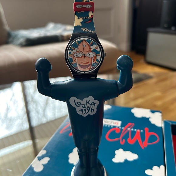 Swatch Watch
CLUB LIMITED EDITION LOOKA 1996 (GZ 700) - Picture 3 of 7